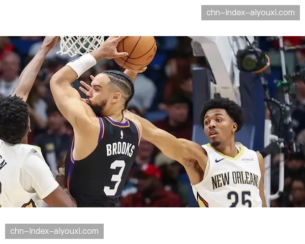 墨菲16分得分未达预期 鹈鹕锋线三分投射失准影响空间 墨菲16分得分未达预期 鹈鹕锋线三分投射失准影响空间